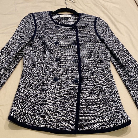 St. John Collection double breasted knit jacket. Navy and white tweed. Size 4. - Picture 3 of 11